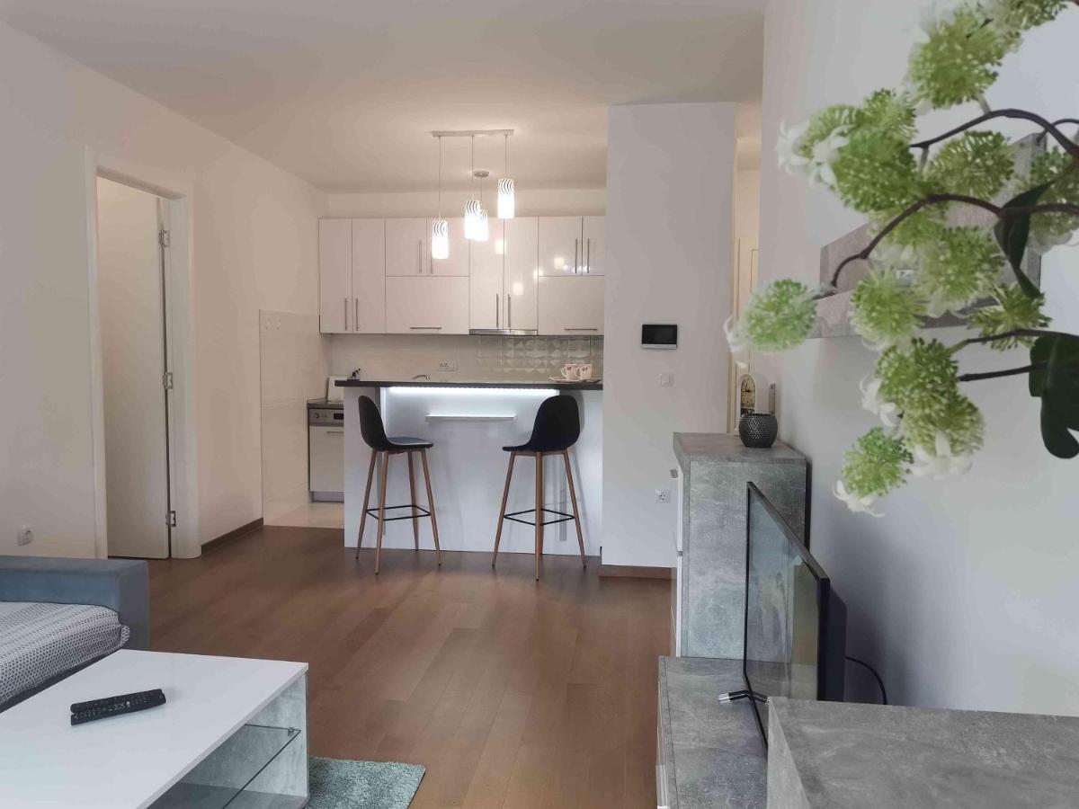 Square Apartment Banja Luka Luaran gambar